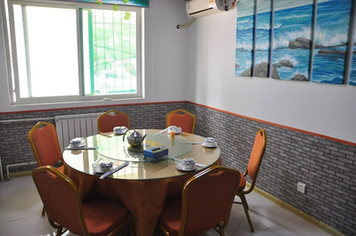 濟南膠東小漁村團購 6人餐美團優(yōu)惠，適合家庭裝修后的溫馨聚餐